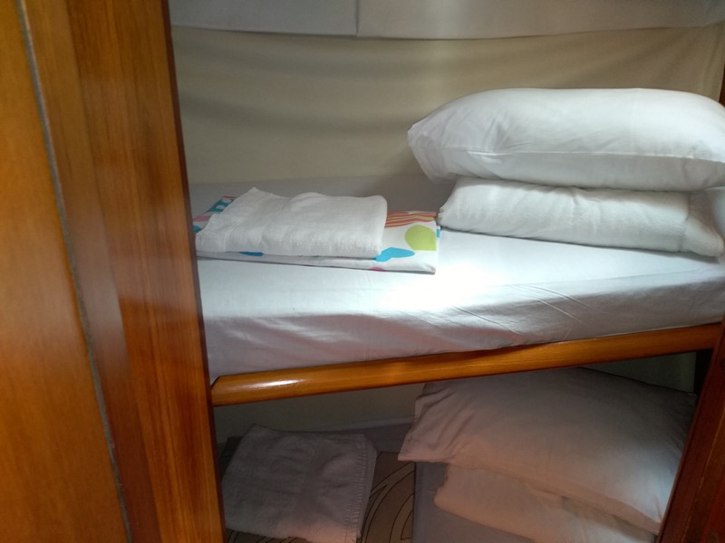 صور Sun Odyssey 43  11