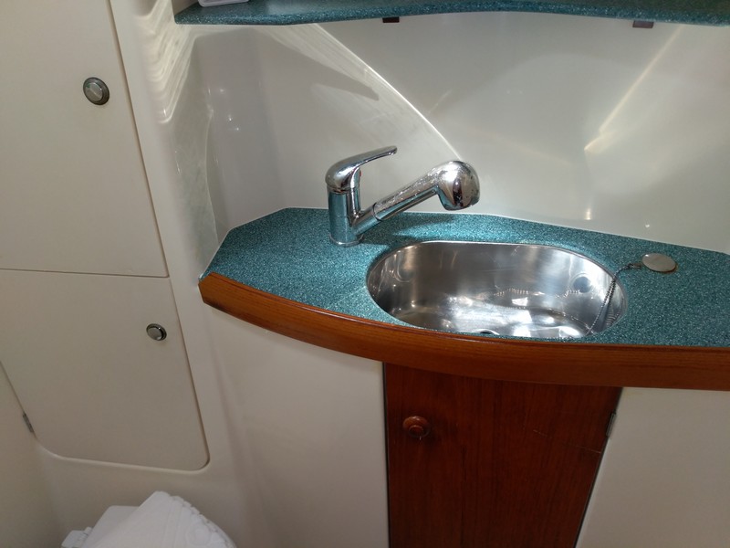 صور Sun Odyssey 43  14