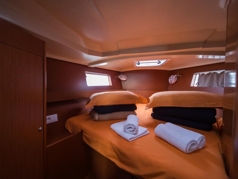 照片 Oceanis 41.1 16