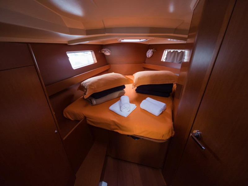 照片 Oceanis 41.1 17