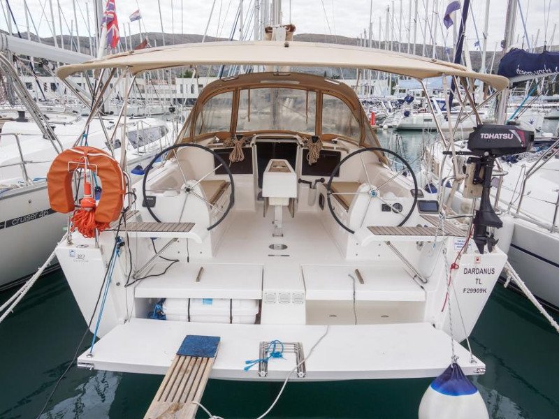 photo Dufour 382 Grand Large 19