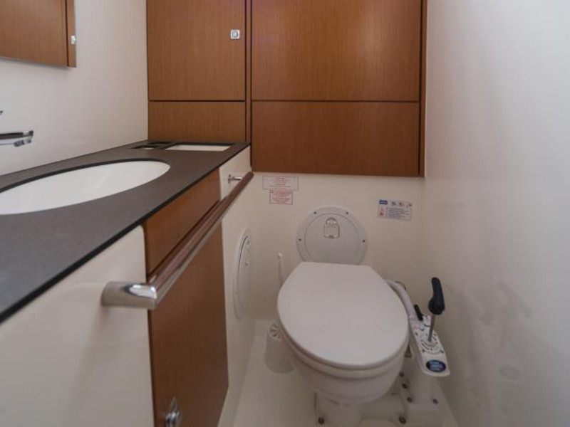 photo Bavaria Cruiser 46 10