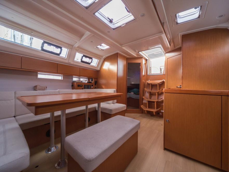 photo Bavaria Cruiser 46 16