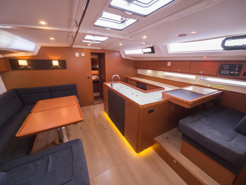 照片 Bavaria Cruiser 56 10