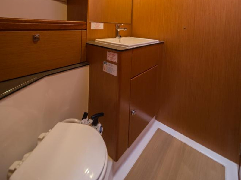 照片 Bavaria Cruiser 56 11