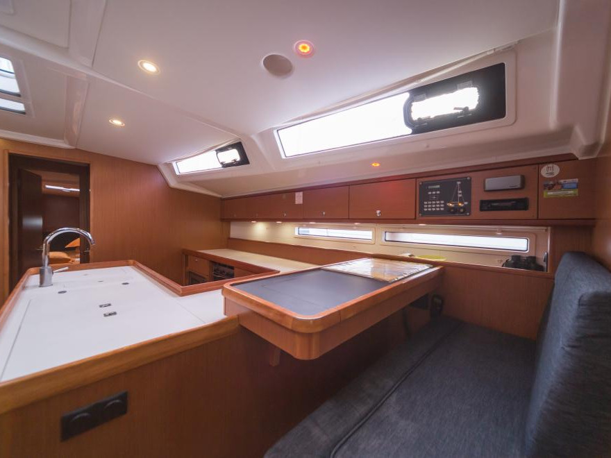 照片 Bavaria Cruiser 56 22