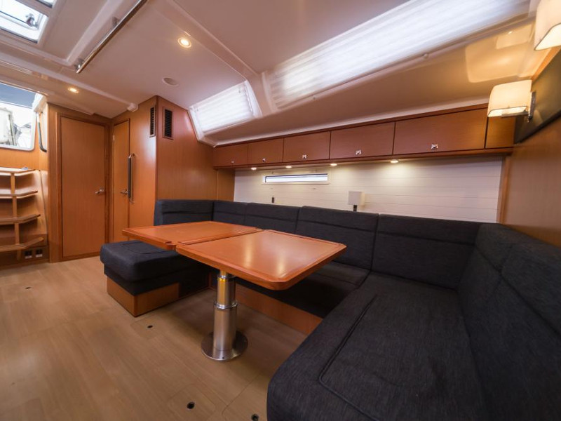 照片 Bavaria Cruiser 56 24