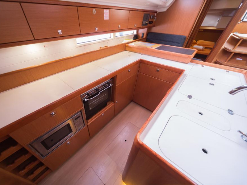 照片 Bavaria Cruiser 56 28