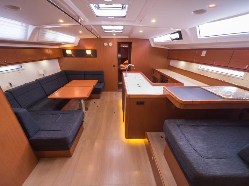 照片 Bavaria Cruiser 56 31