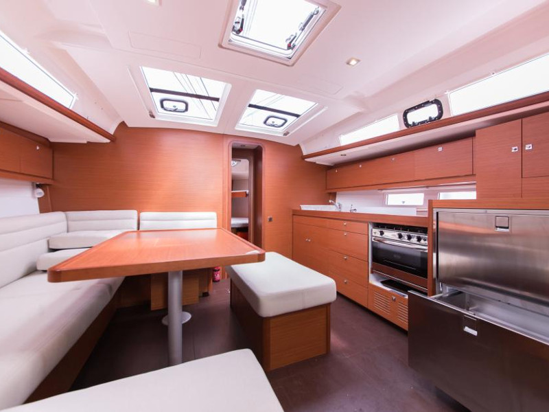 foto Dufour 460 Grand Large 14