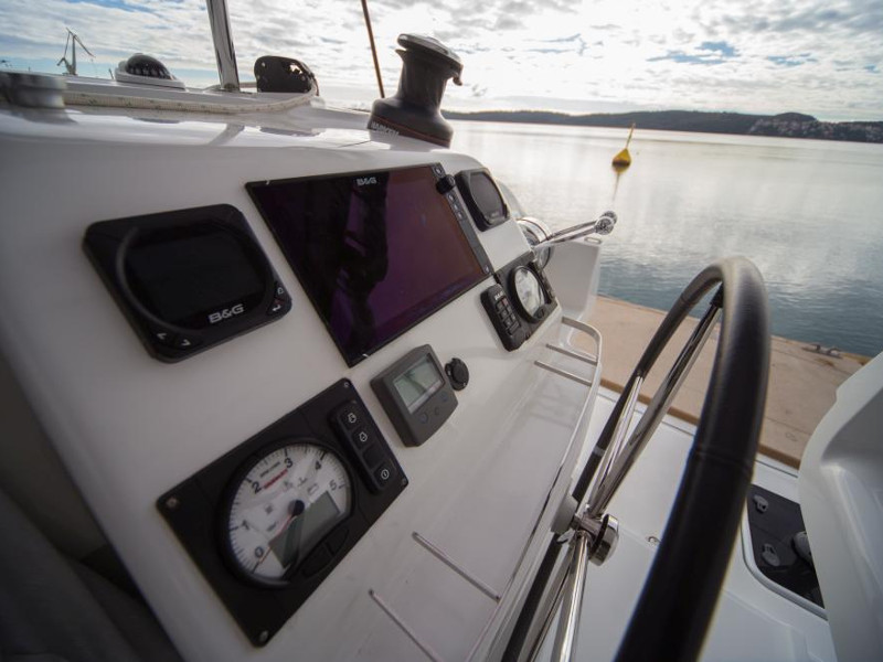 foto Lagoon 450 Sport 2