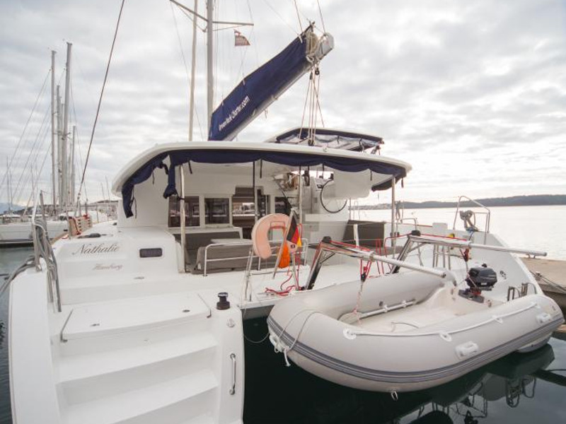 foto Lagoon 450 Sport 6