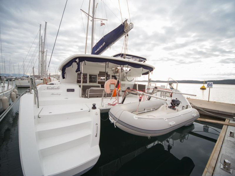 foto Lagoon 450 Sport 8