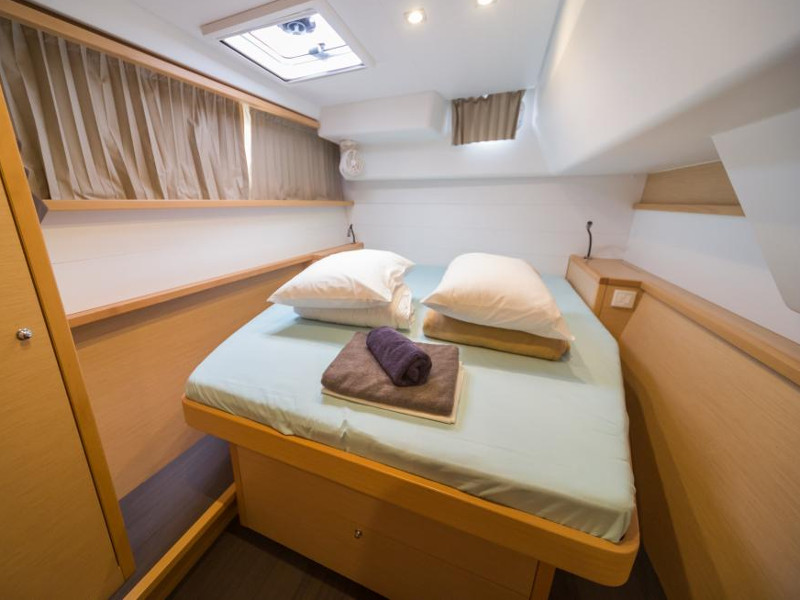 foto Lagoon 450 Sport 14