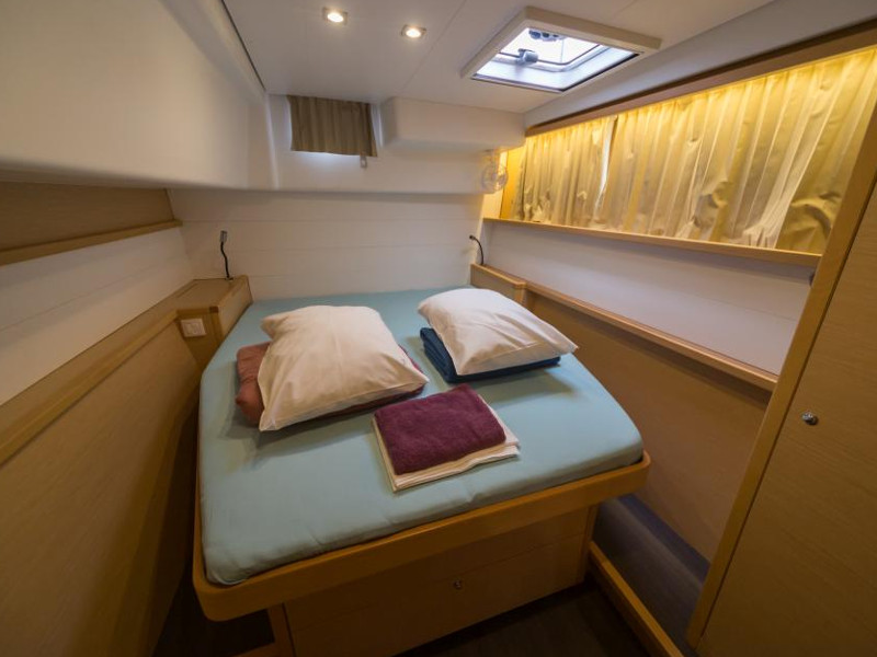 foto Lagoon 450 Sport 15