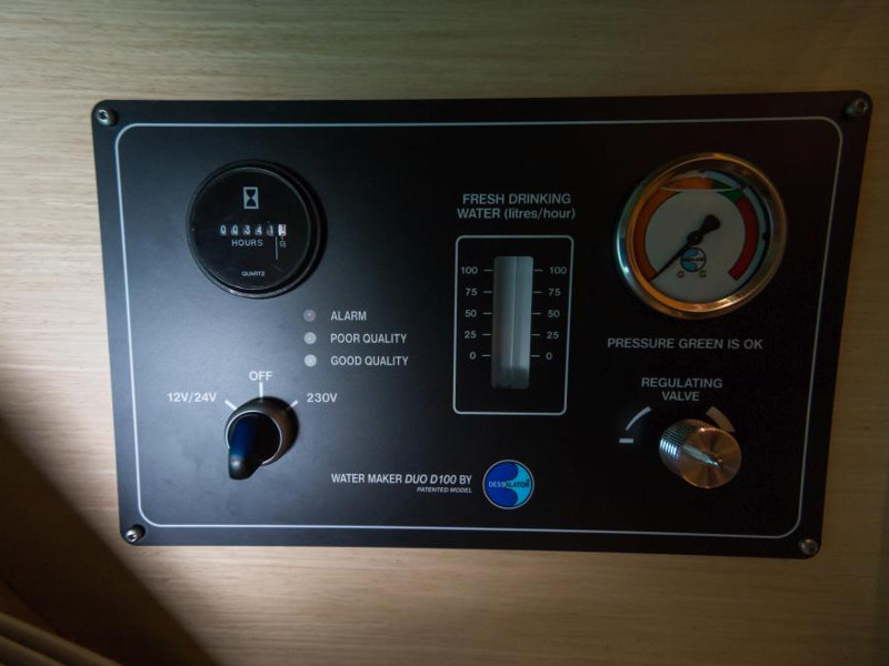 foto Lagoon 450 Sport 17