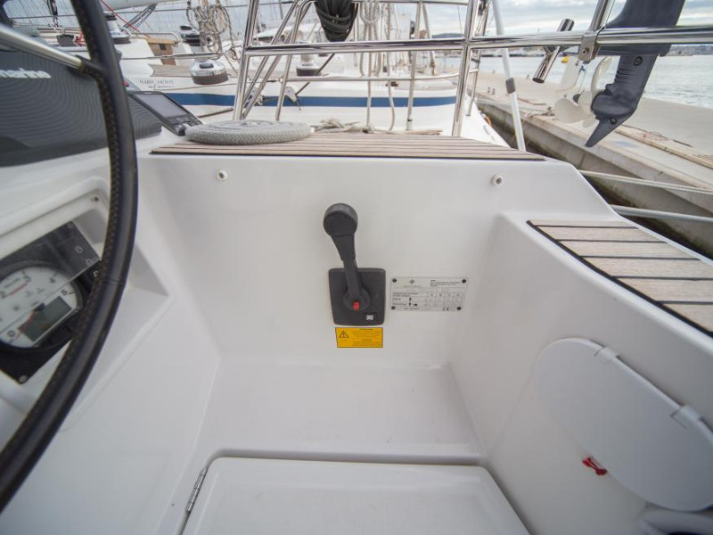 foto Sun Odyssey 509 3