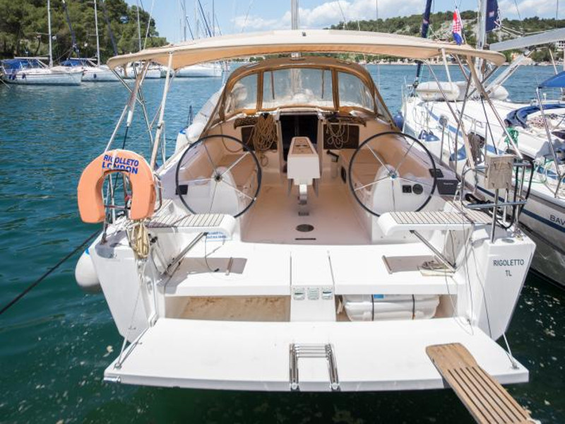 Dufour 382 GL