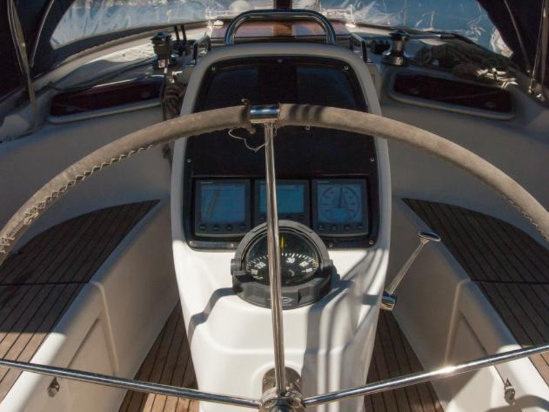 photo Bavaria 37 Cruiser 3