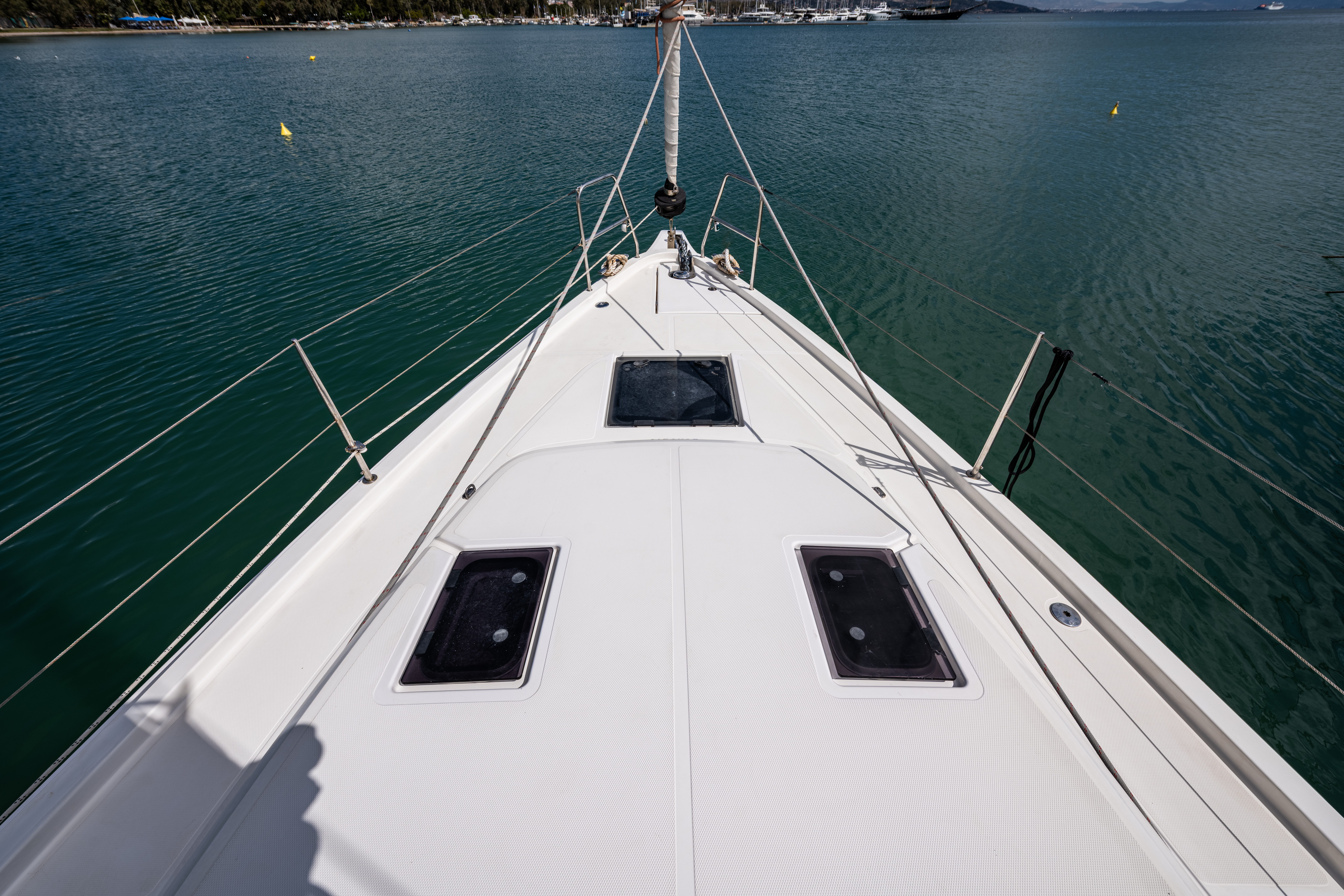 Yacht image 16