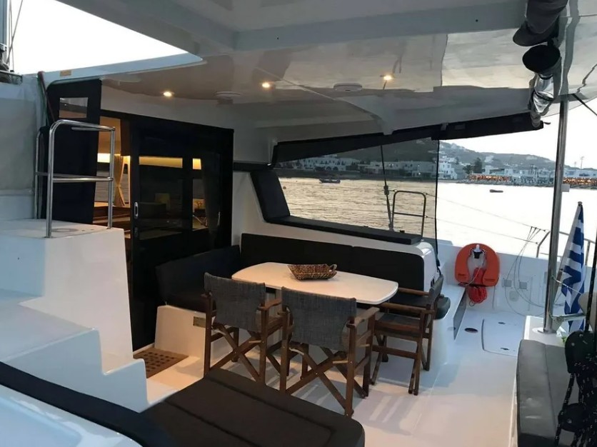 Yacht image 5