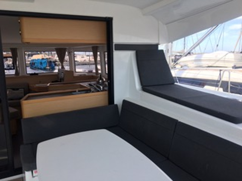 фото Lagoon 42 5