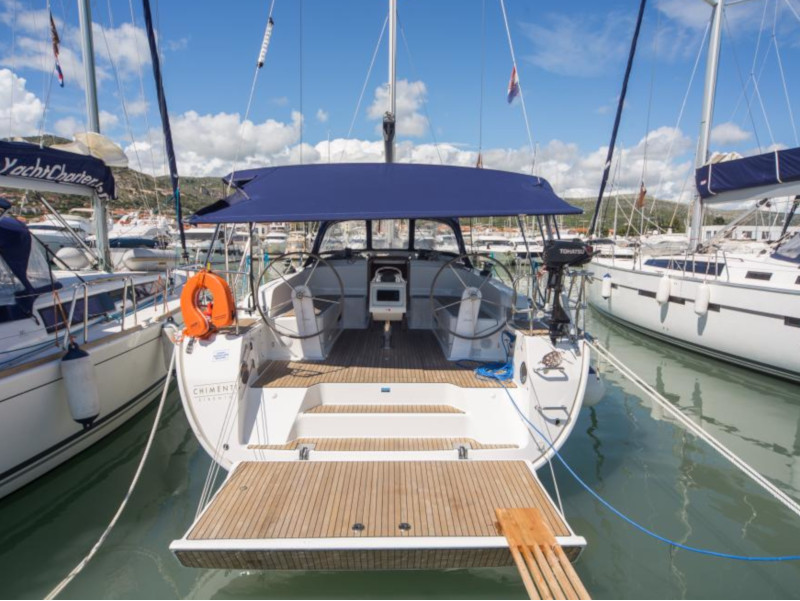 foto Bavaria Cruiser 46 3