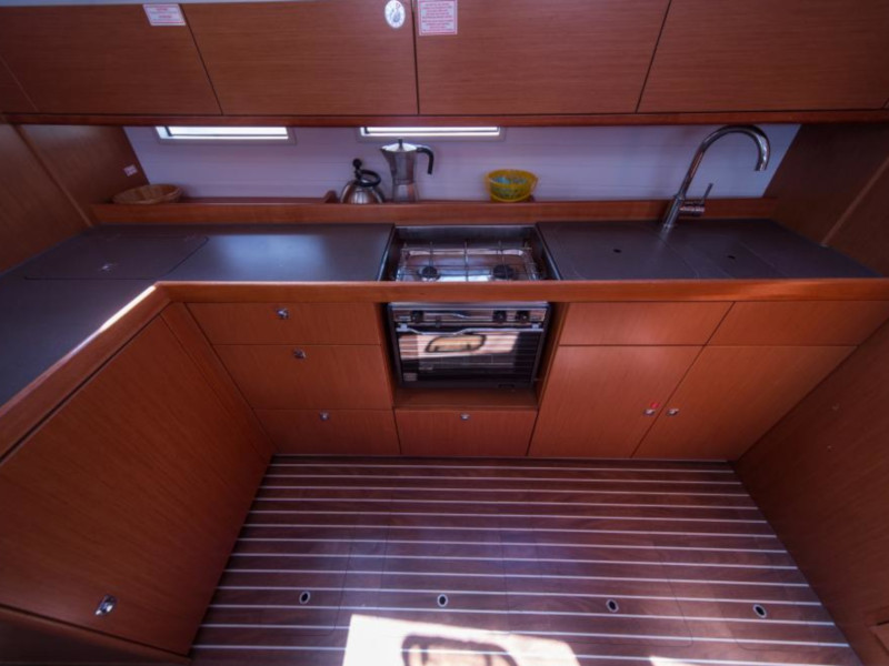 foto Bavaria Cruiser 46 12