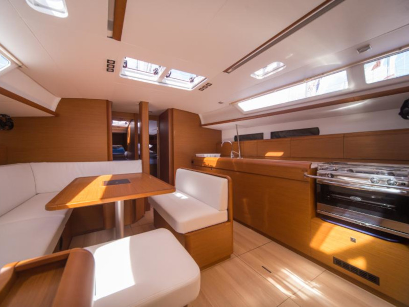 photo Sun Odyssey 479 4