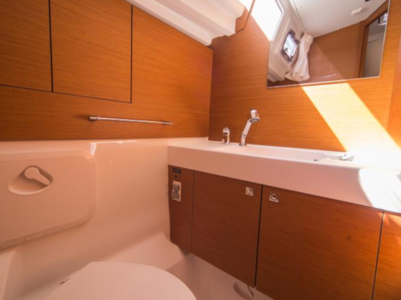 photo Sun Odyssey 479 7