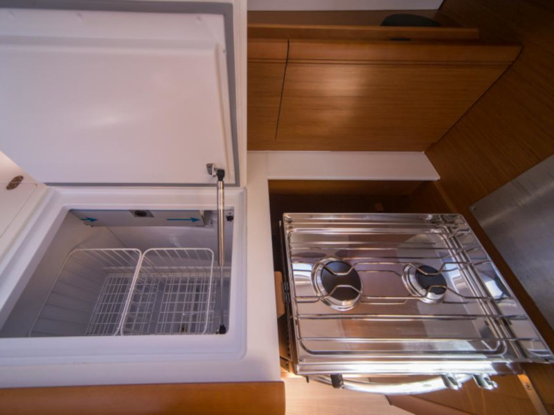 photo Sun Odyssey 479 11