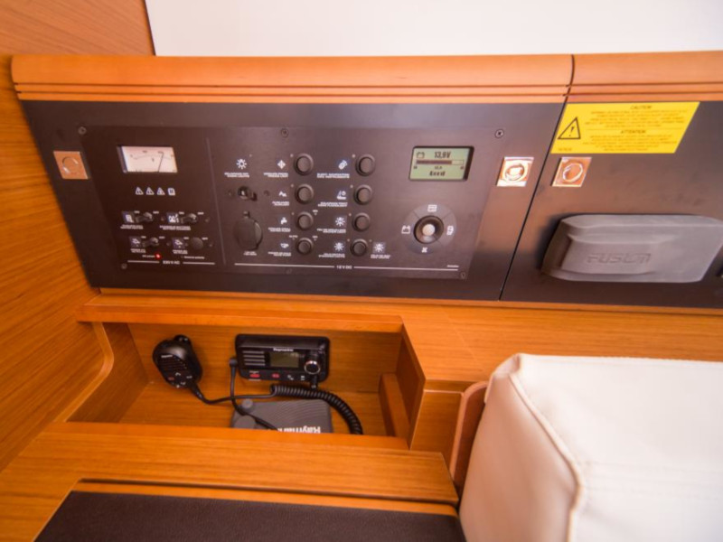 photo Sun Odyssey 479 12