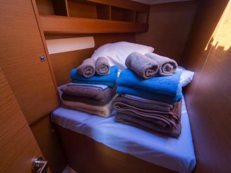 photo Sun Odyssey 479 14