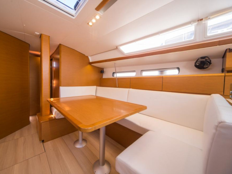 foto Sun Odyssey 449 12