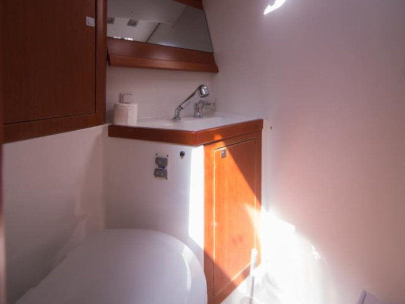 照片 Oceanis 48 15