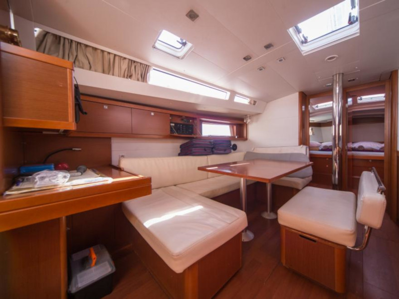 照片 Oceanis 48 21