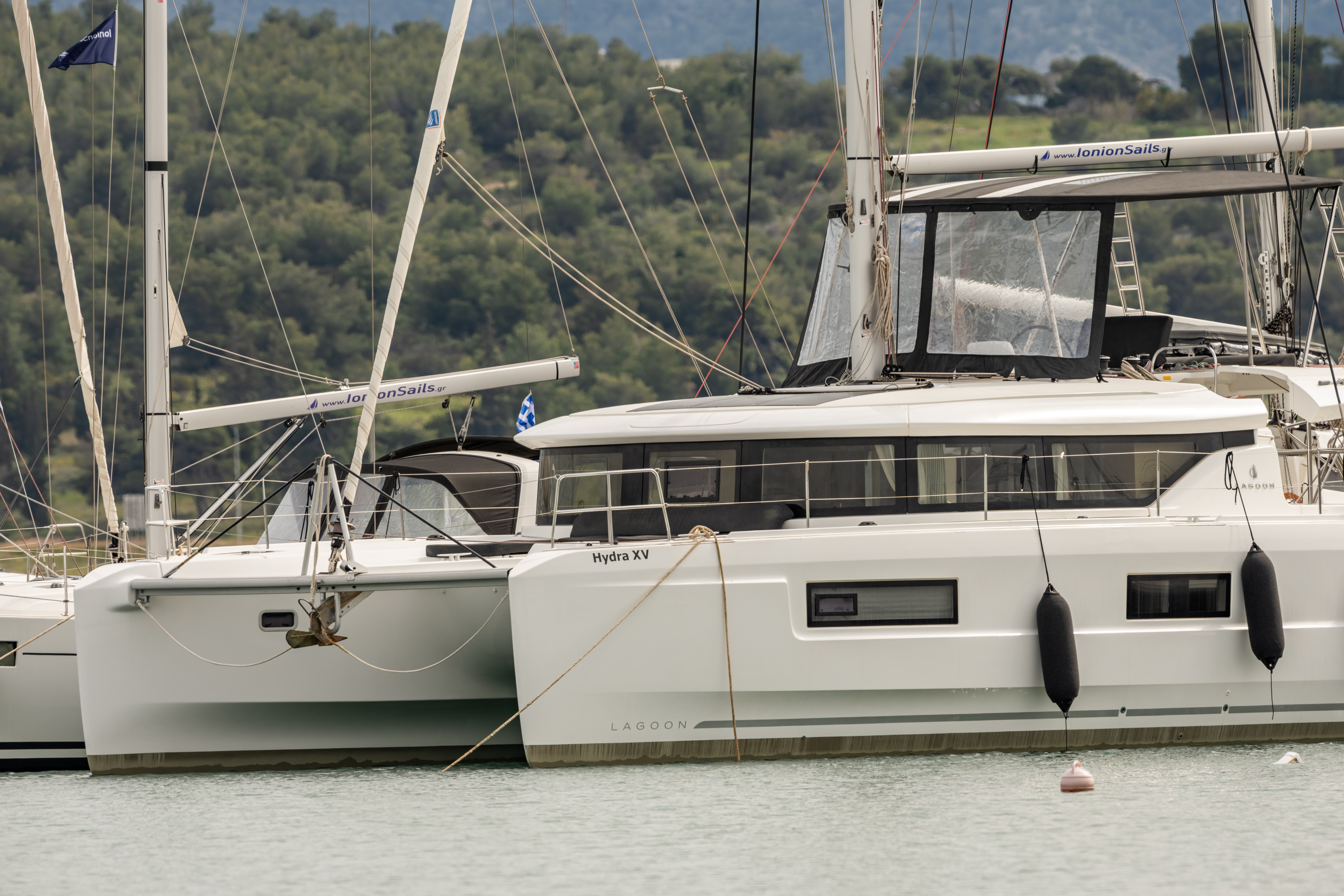 Lagoon 46 | Hydra XV - view 3