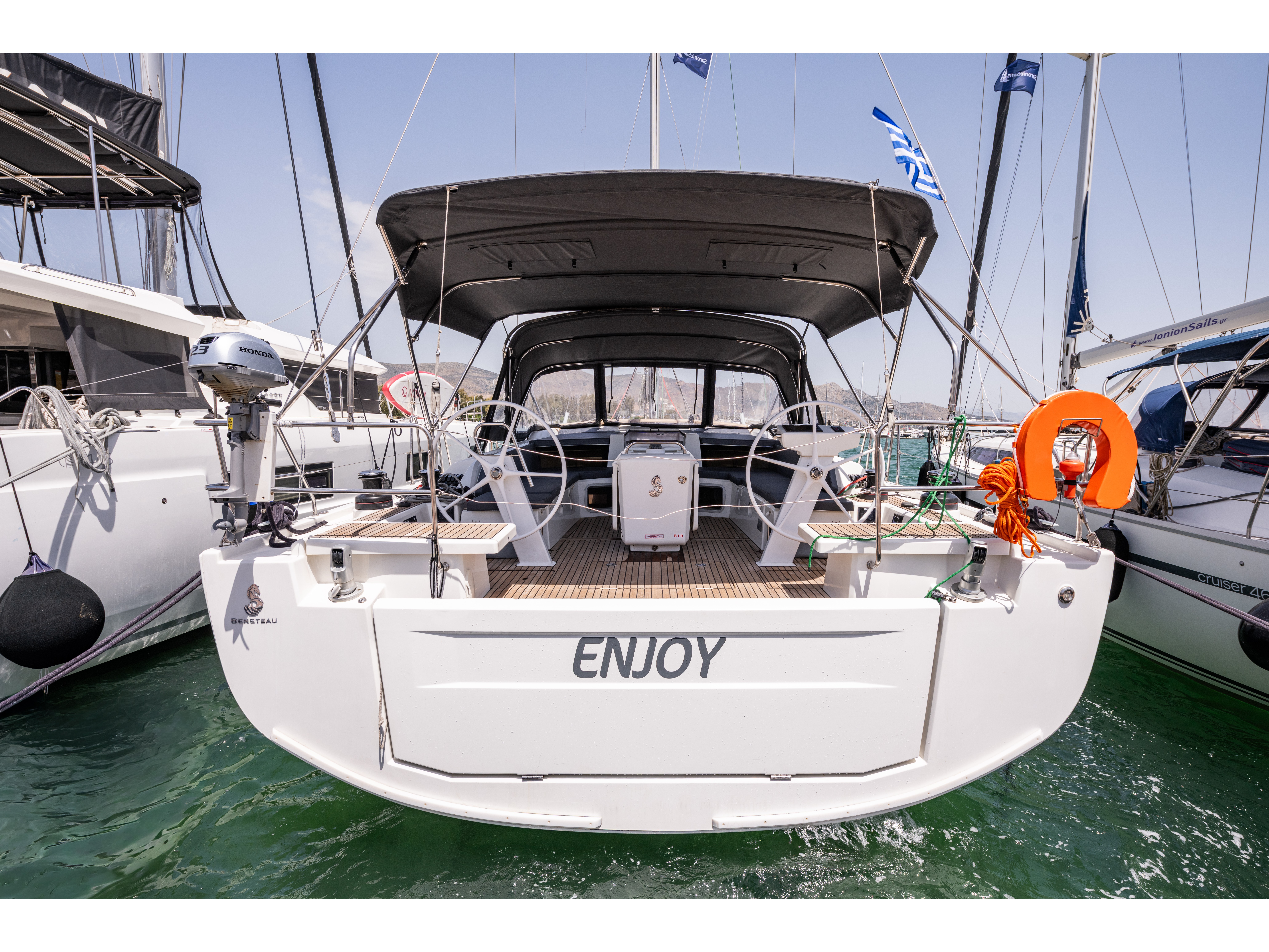 Oceanis 51.1 | Enjoy - main