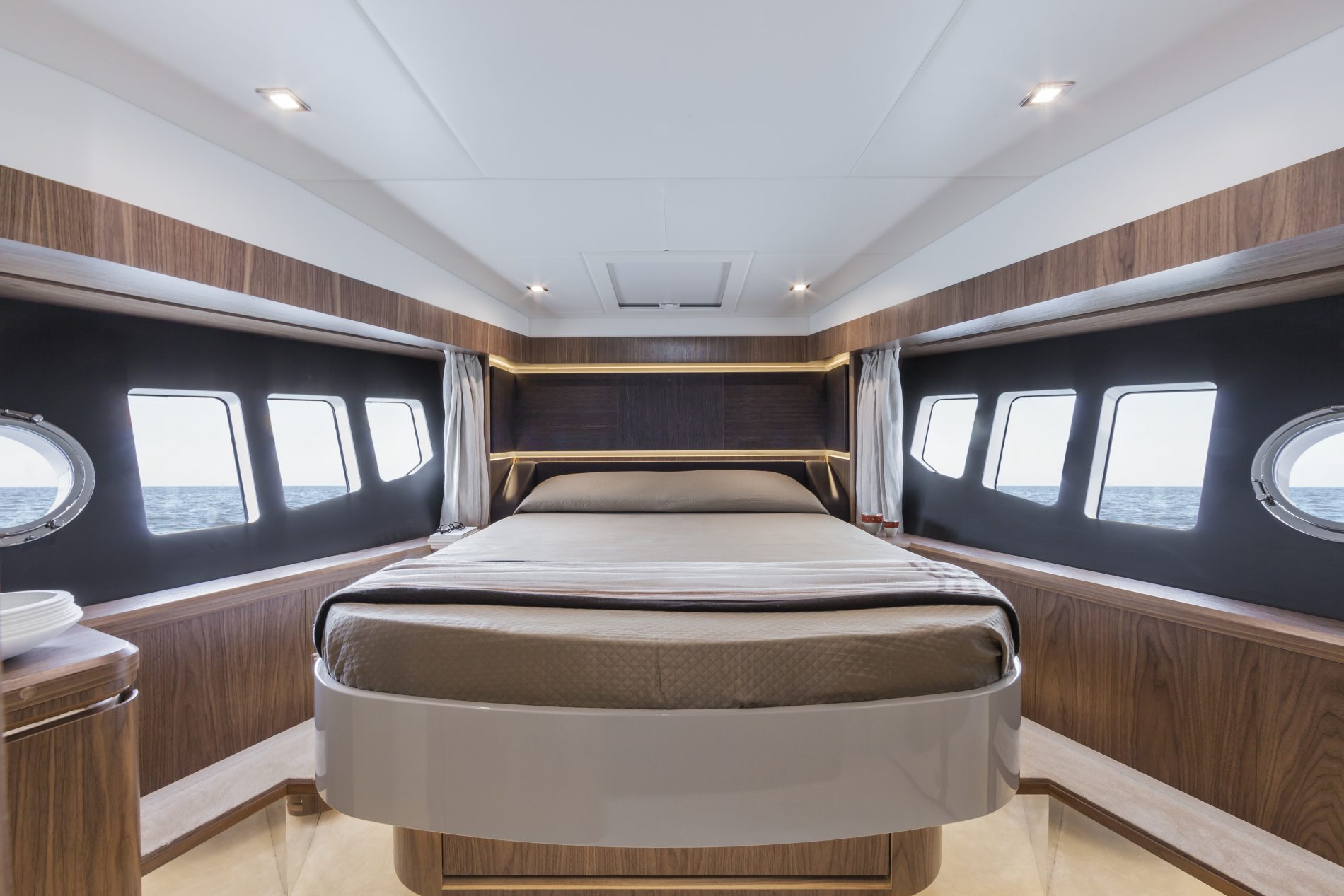 foto Absolute 52 FLY 13