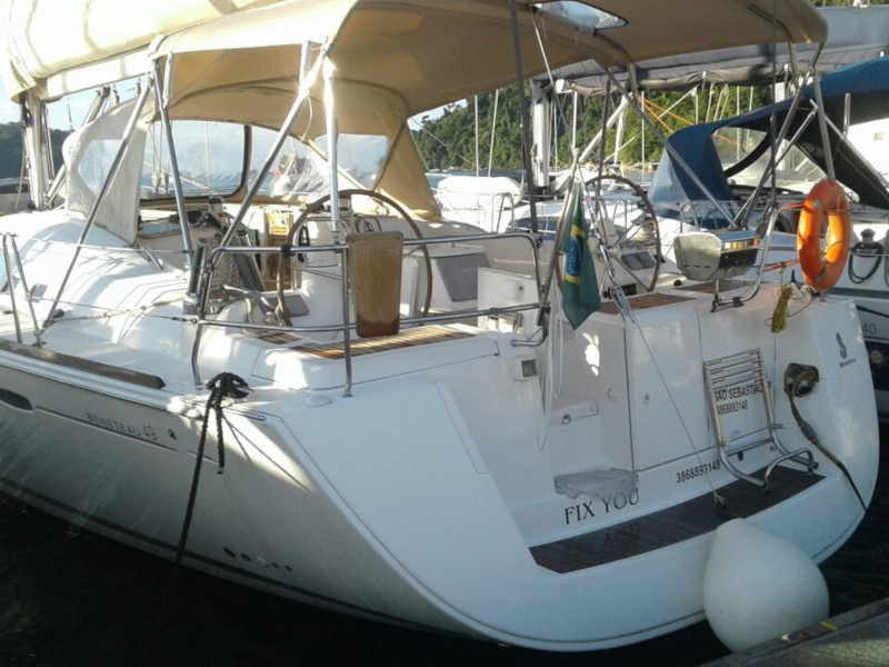 Oceanis 49