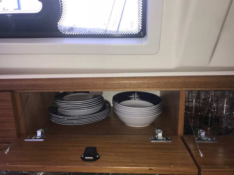 foto Bavaria Cruiser 37 12