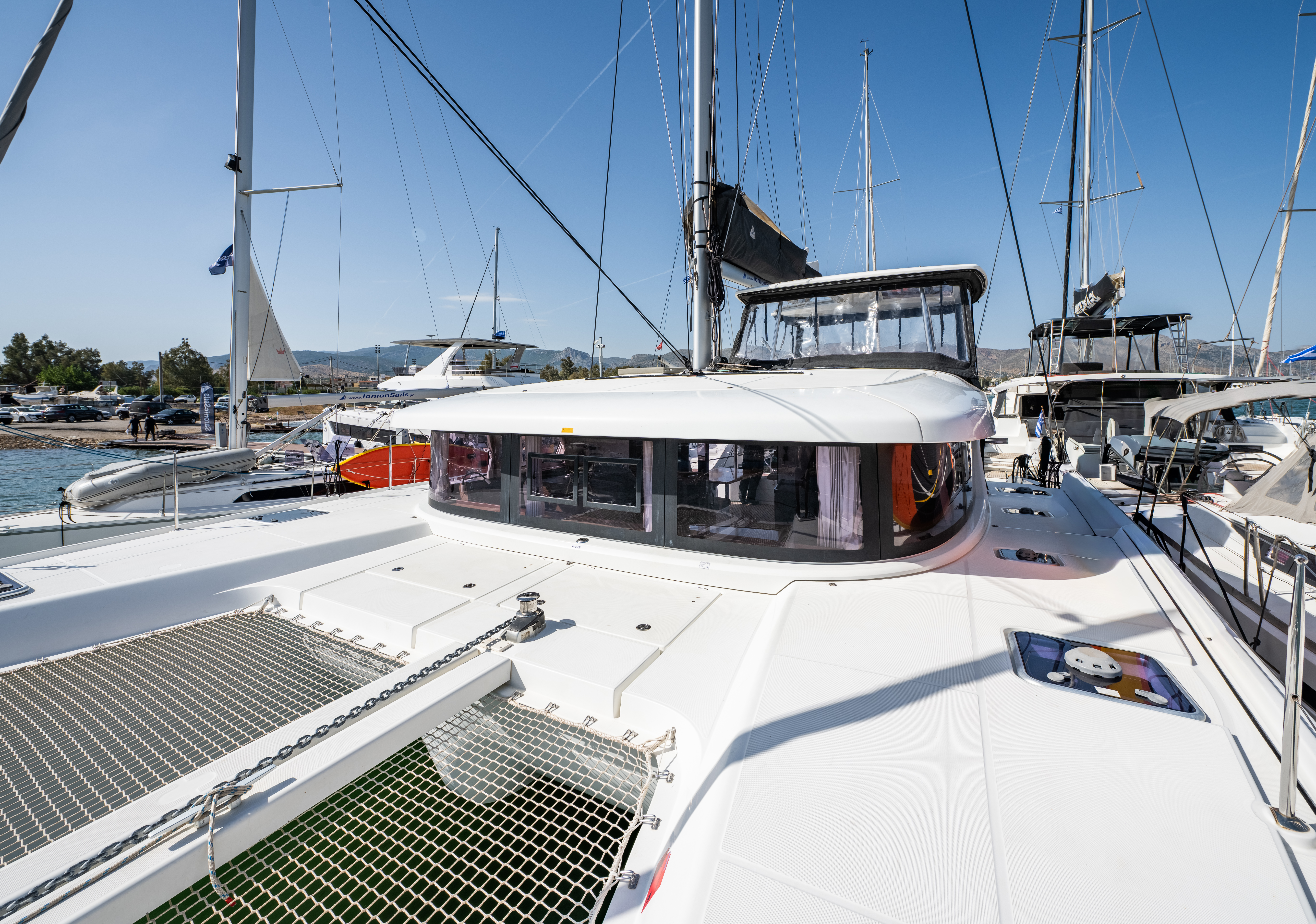 Yacht image 7