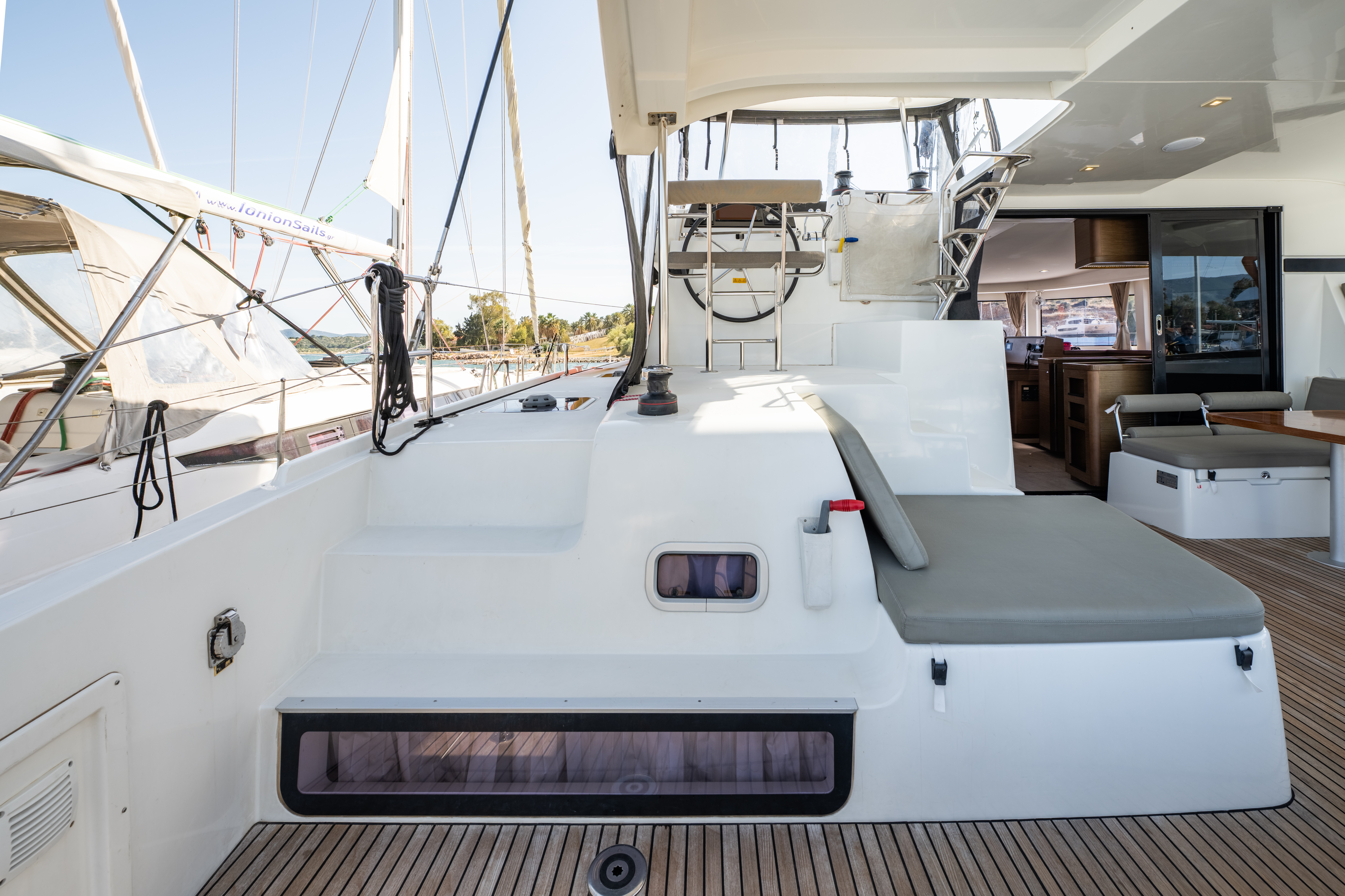 Yacht image 20