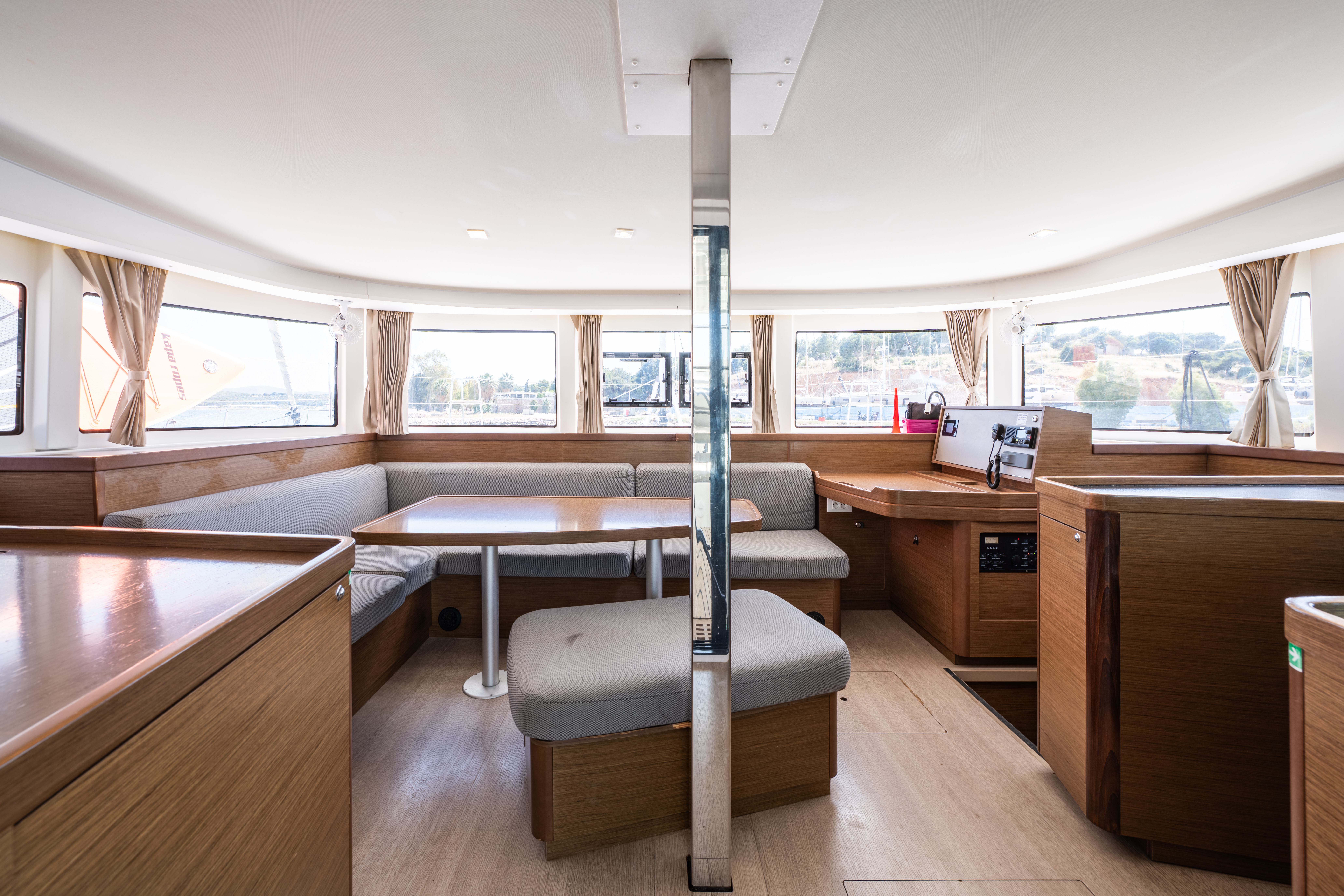 Yacht image 17