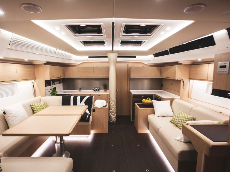 照片 Bavaria Cruiser 57 3