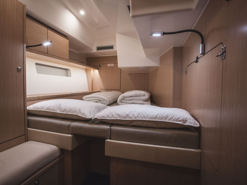 照片 Bavaria Cruiser 57 11