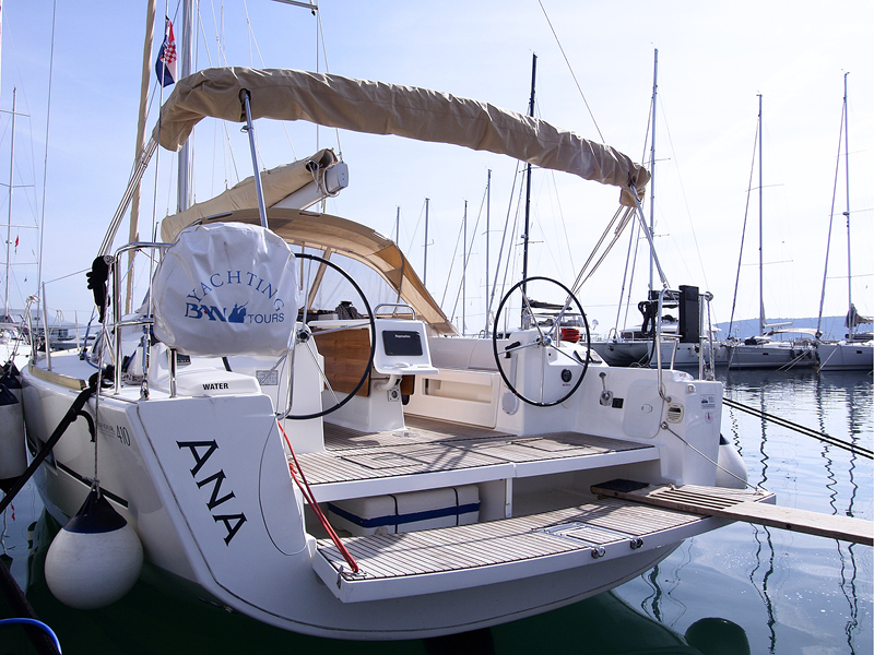 фото Dufour 410 Grand Large 3