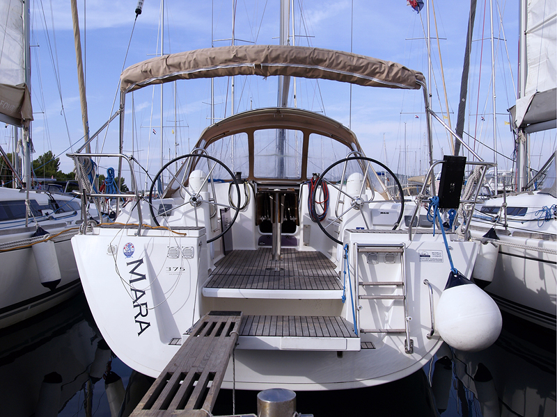 Dufour 375 Grand Large “Mara R“, Rogoznica