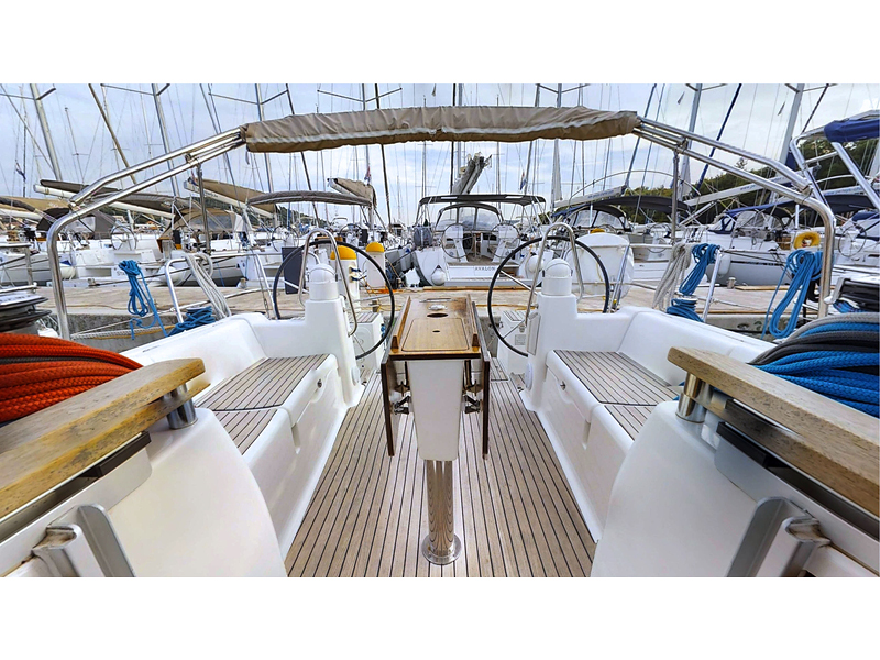 фото Dufour 375 Grand Large 12