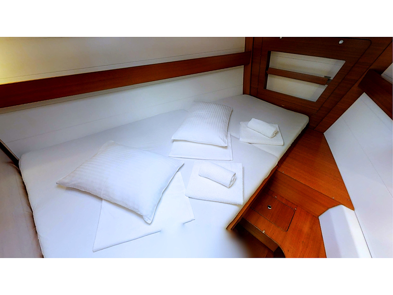 صور Dufour 375 Grand Large 7